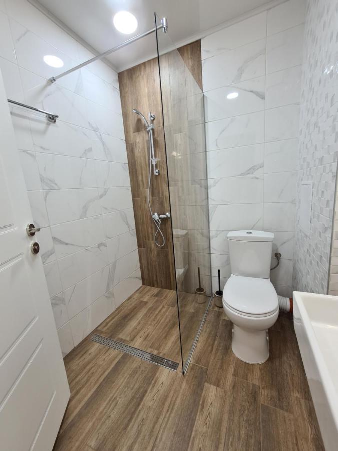 Gold Beach Apart Obzor Exterior photo