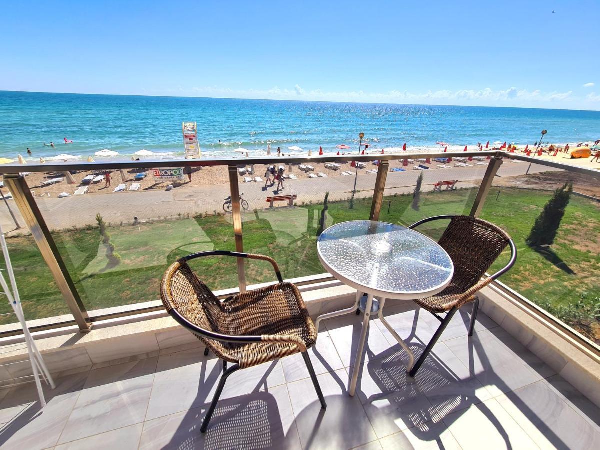 Gold Beach Apart Obzor Exterior photo